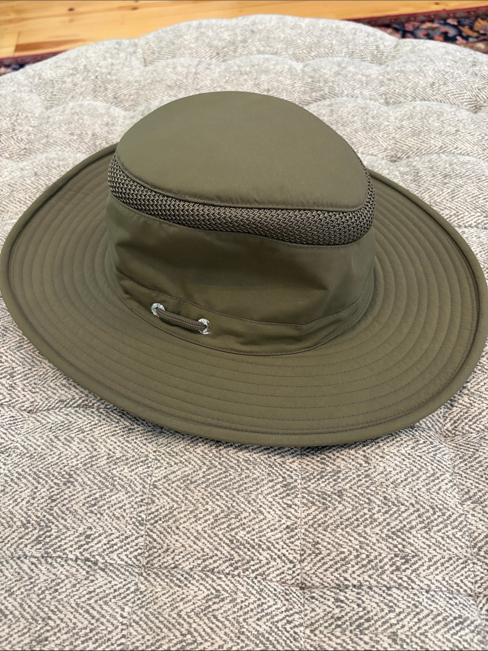 Tilley Airflow hat size 7 5/8
